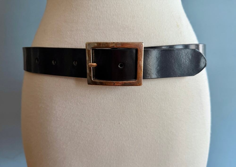 GAP Black Italian Leather Belt Womens sz 32